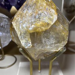 Extra large Herkimer diamond from Ny