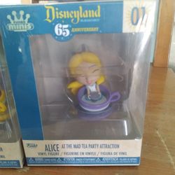 Funko Mini Disneyland Alice In Wonderland
