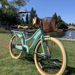 New Beautiful 🌸Beach Cruiser Ladies Women’s Girls Bike Bicycle 24” Tires