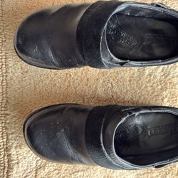 Born Slip On Shoes Size 38/ 7