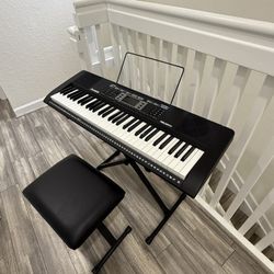 Alesis Melody 61 Keyboard Piano with Stand & Bench