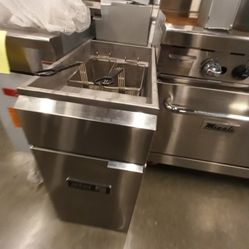 Deep Fryer On sale 