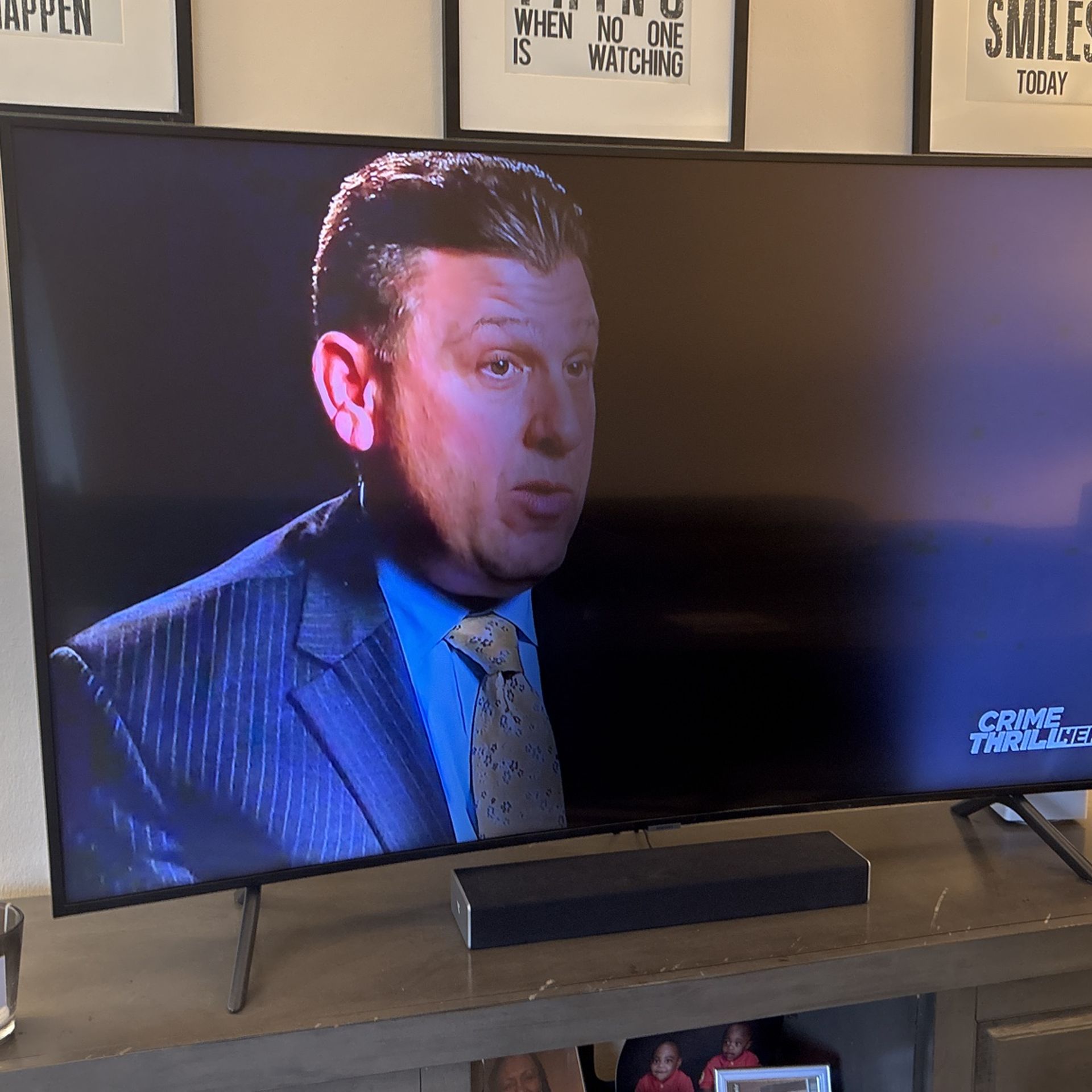 65 Inch Curve TV Samsung $180