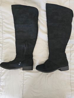 Knee high boots 7 1/2
