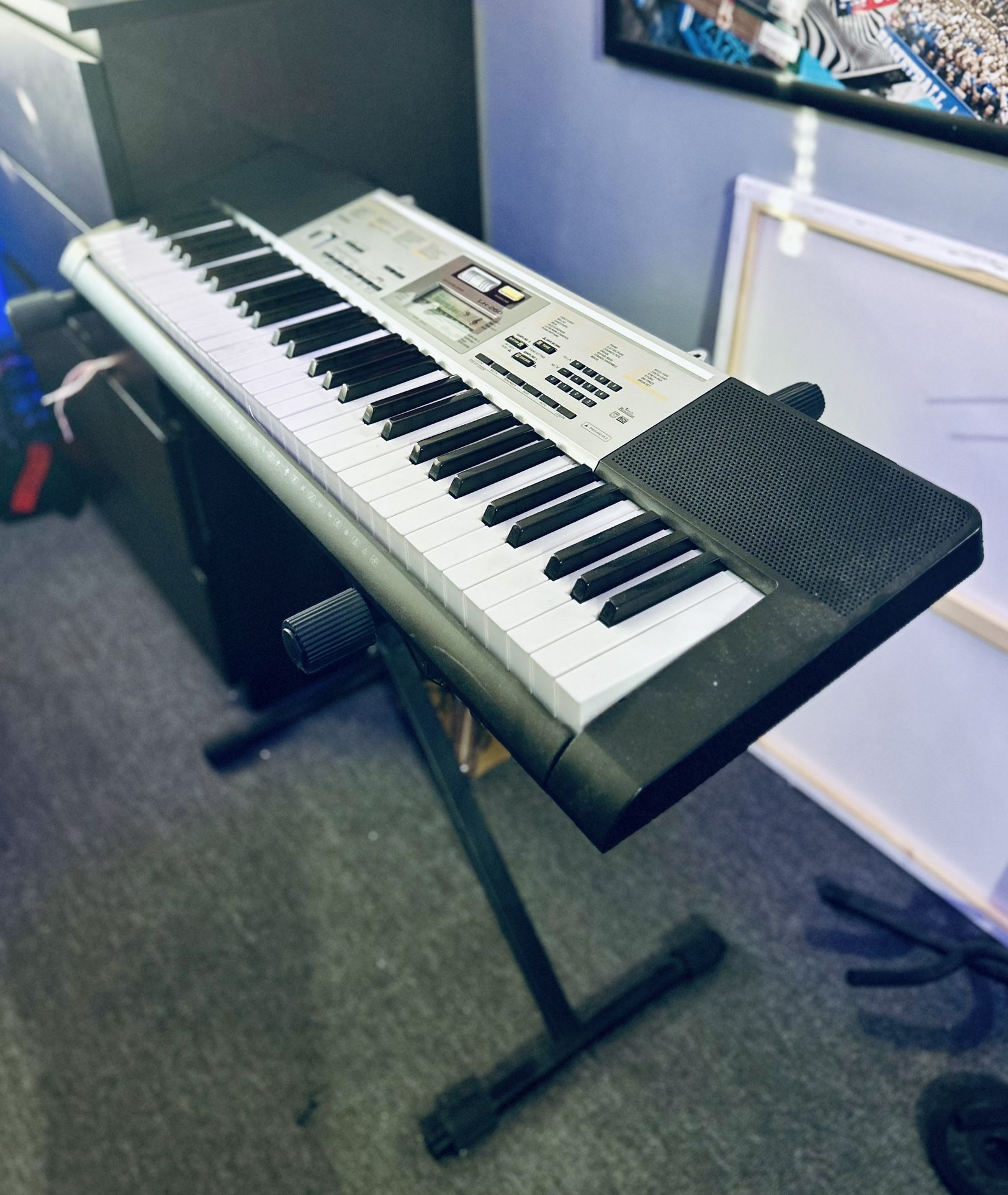 Casio LK-260 Keyboard