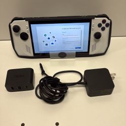 Rog Ally Z1 Extreme 2TB Case & Accessories 