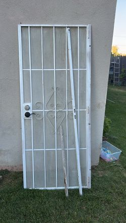 Security screen door