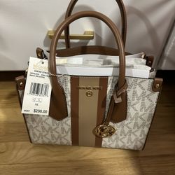 Michael Kors Purse New With Tags 