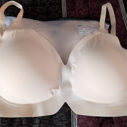 BRAND NEW $5 Bras