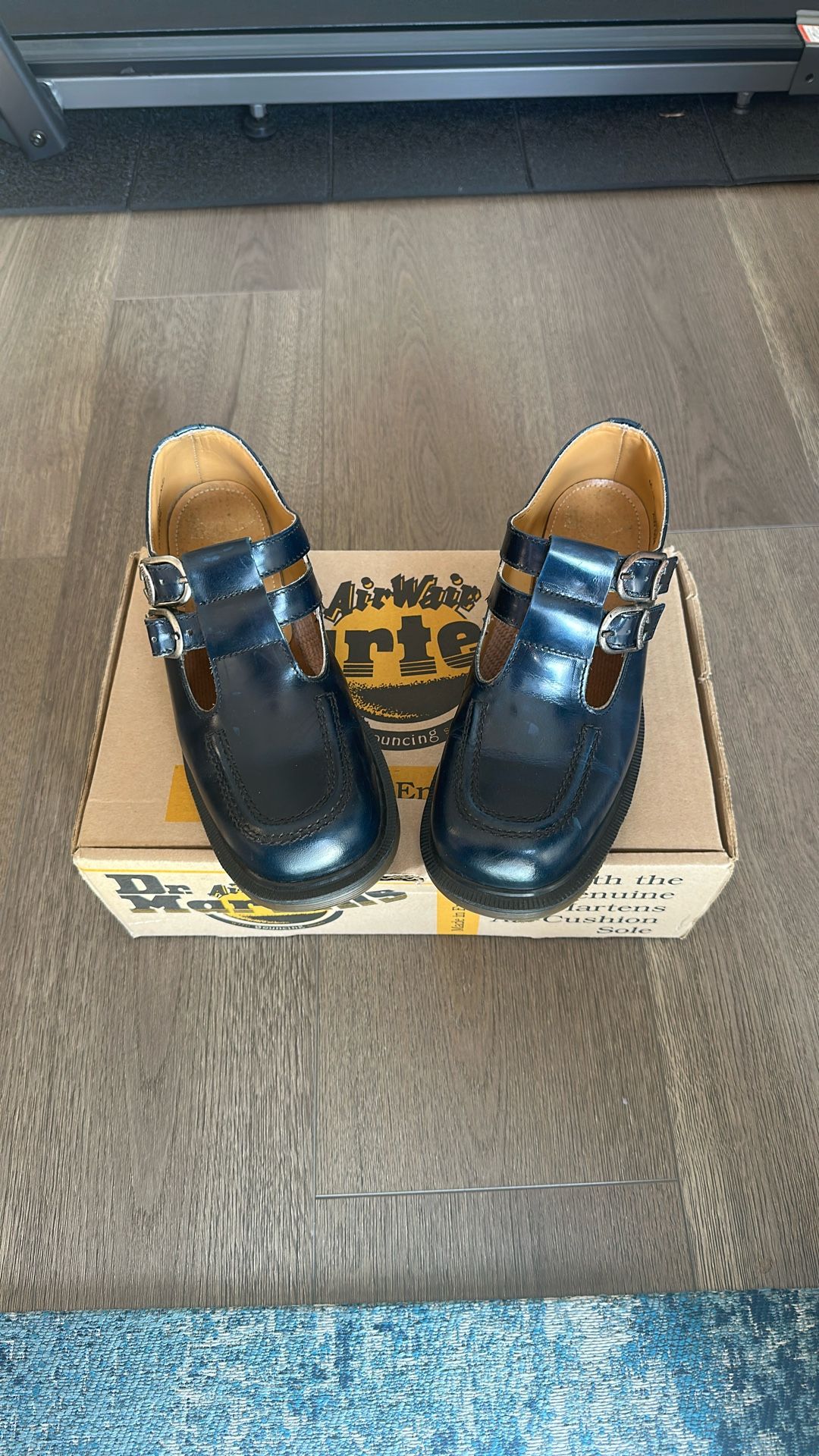Dr. Martens Mary Jane Navy Blue