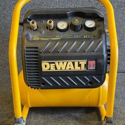 Dewalt Compressor 