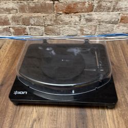 ION Record Player / Turntable $15 READ DESCRIPTION 