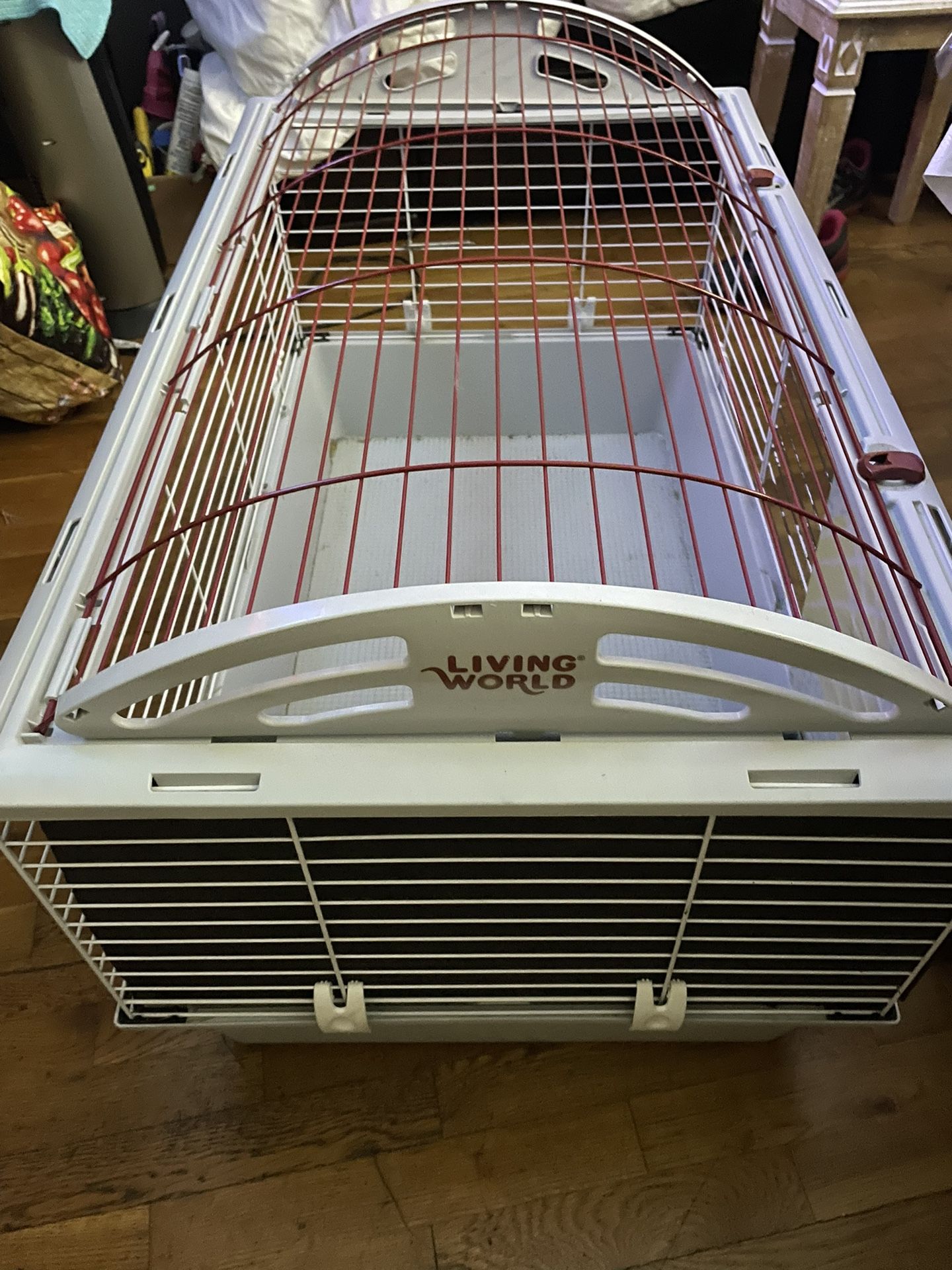Living World - Deluxe Hybrid Habitat, X-Large - Rabbit, Guinea Pig, Chinchillas, and Small Animal Cage