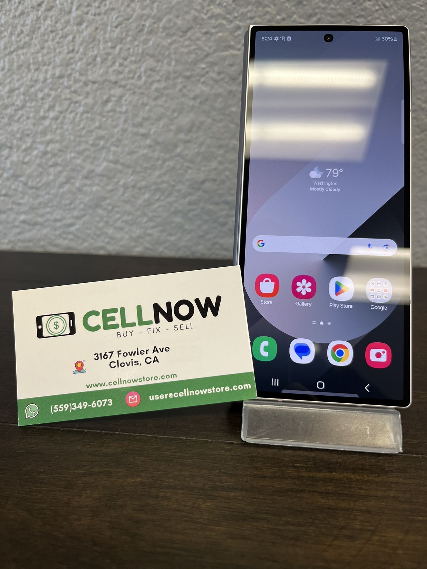 Samsung Galaxy Z Fold 6 Unlocked 256GB - Silver