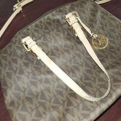 Michael Kors Shoulder Bag