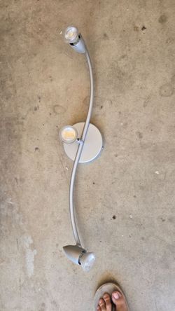 30" Linear ceiling light with 3 spot lights