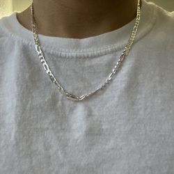 925 Sterling Silver Diamond-Cut Figaro Necklace 