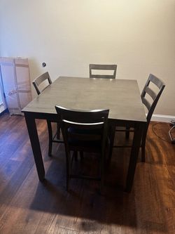 Kitchen table