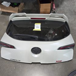 Toyota Corolla Xse Tailgate Liftgate Trunk 