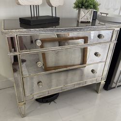 Mirrored Accent Console Table