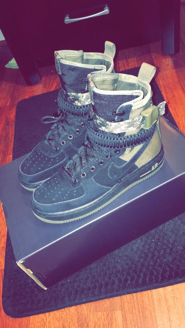 Nike Military AF’1 Size 8.5