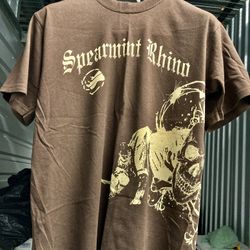 Official SPEARMINT RHINO Chocolate T-Shirt Cream Trademark 🦏  + Skull 💀 Graphic - Anvil 100% Pre Shrunk Cotton - Never worn, Like NEW! -Large (L)