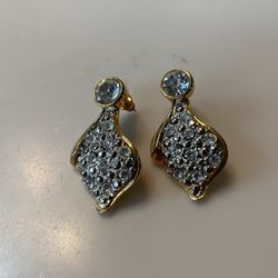 Vintage Pierced Earrings Gold With Diamonds
