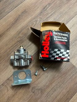 Holley High-Performance Fuel Pressure Regulator