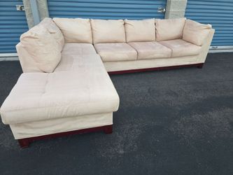 Sectional Couch With Delivery