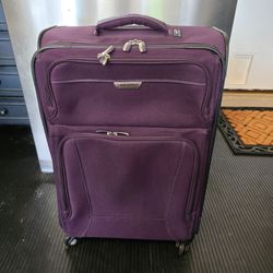 27h 17w 10d Ricardo Checked Luggage Suitcase