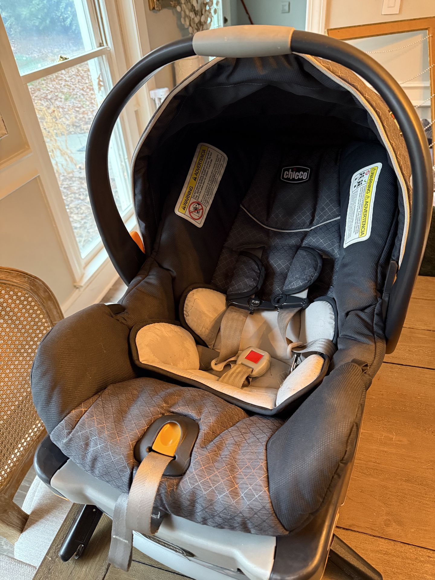 Chicco KeyFit 30 Infant Car Seat