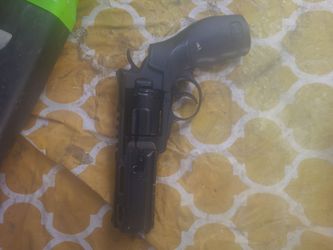 Black Air pistole