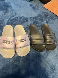 Black Size 8 Sandals From Target/8 1/2 Levi Sandals