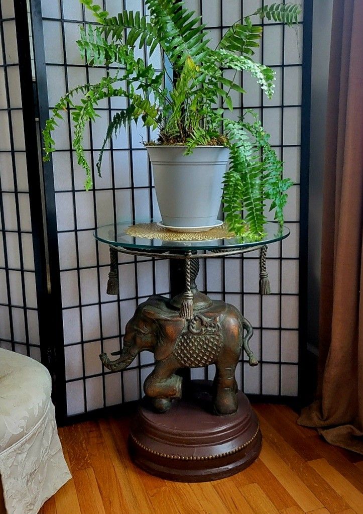 Bronze Elephant Table READ BELOW