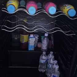 Mini Fridge Magic Chef 