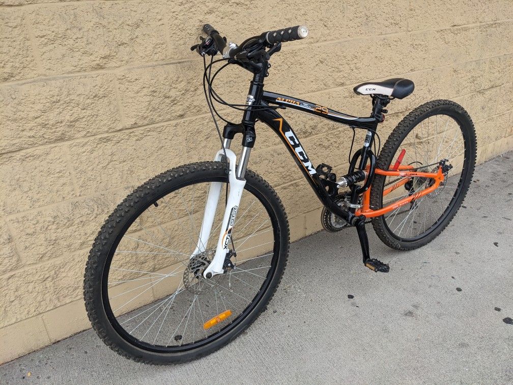 CCM 29" 21-Speed 29er Hybrid Mountain/Gravel Bike - Dual Disc Brakes, Light 18" Frame, Shimano EZ-Fire Shifters, Dual Suntour XCT Shocks (MSRP $650)