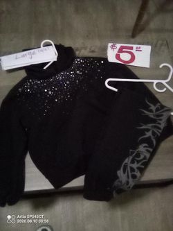 Black hooded sweater n sweat pants