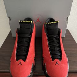Jordan 14 Retro "Ferrari"