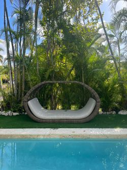 Poolside/patio Furniture