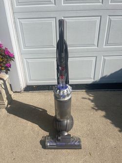 Dyson DC 65 Vacuum