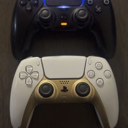 Dual Sense Controllers 