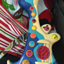 Play guitar