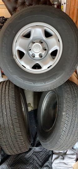2017 Toyota Tacoma p245/75R16