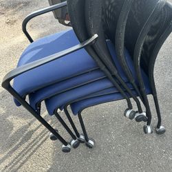 Office Chairs 