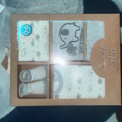 Baby 5 piece gift set