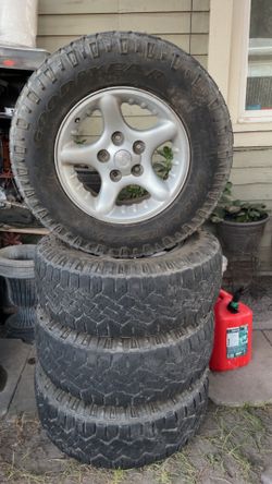 Stock Dodge wheels