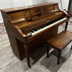 Baldwin Piano (Baldwin Acoustic Piano)