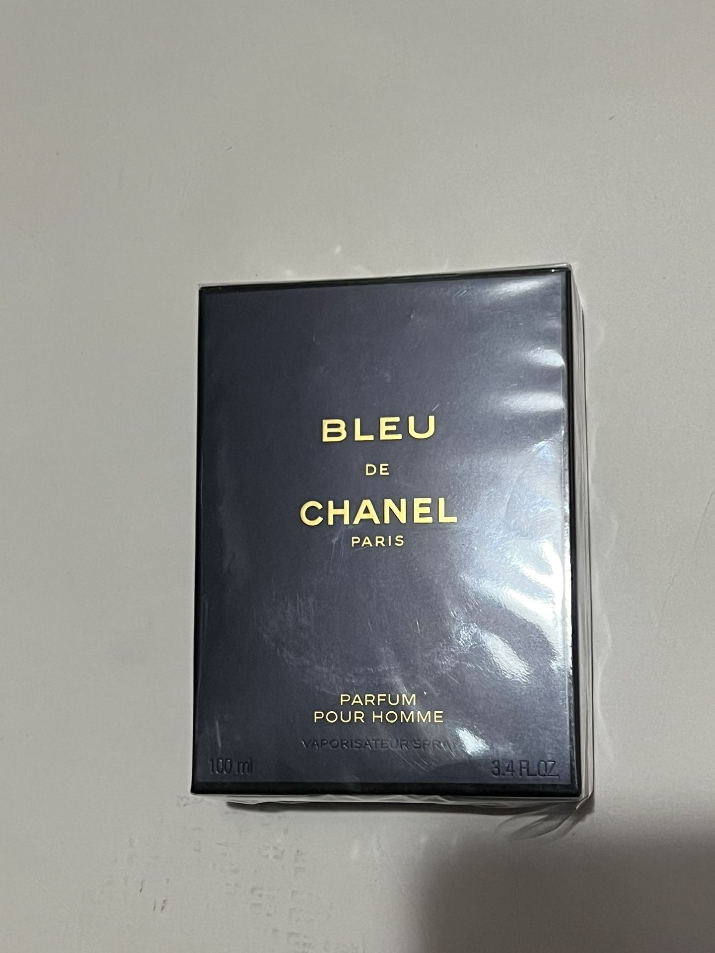 Perfume  Dleu De Chanel Pari