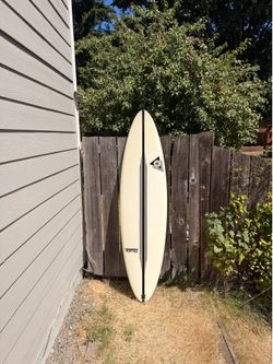 Tomo Hydronaut 6’8” surfboard