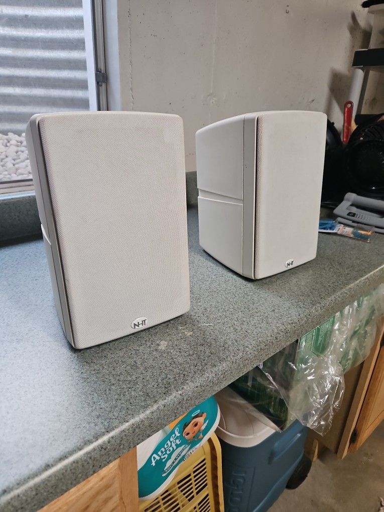 NHT SuperOne Xu Speakers
